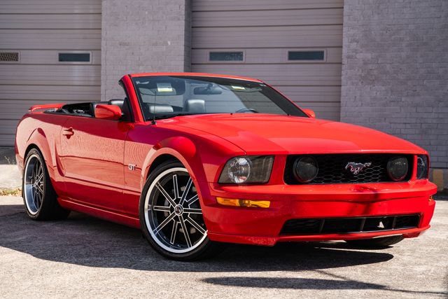 Used 2006 Ford Mustang GT Premium RWD image 34
