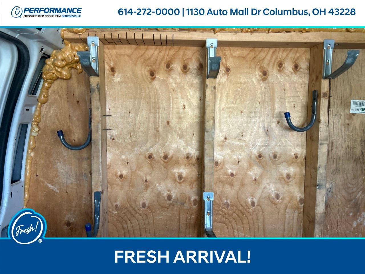 Used 2018 Chevrolet Express 2500 Extended RWD image 25