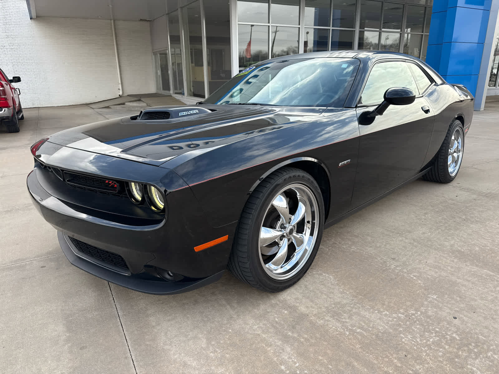 Used 2015 Dodge Challenger R/T Plus image 2