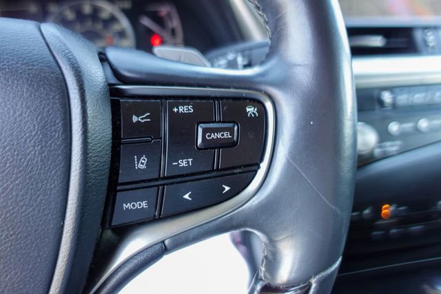 Used 2021 Lexus ES 250 w/ Premium Package image 14