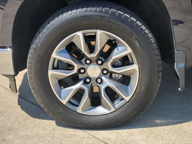 Used 2023 Chevrolet Silverado 1500 LT image 10