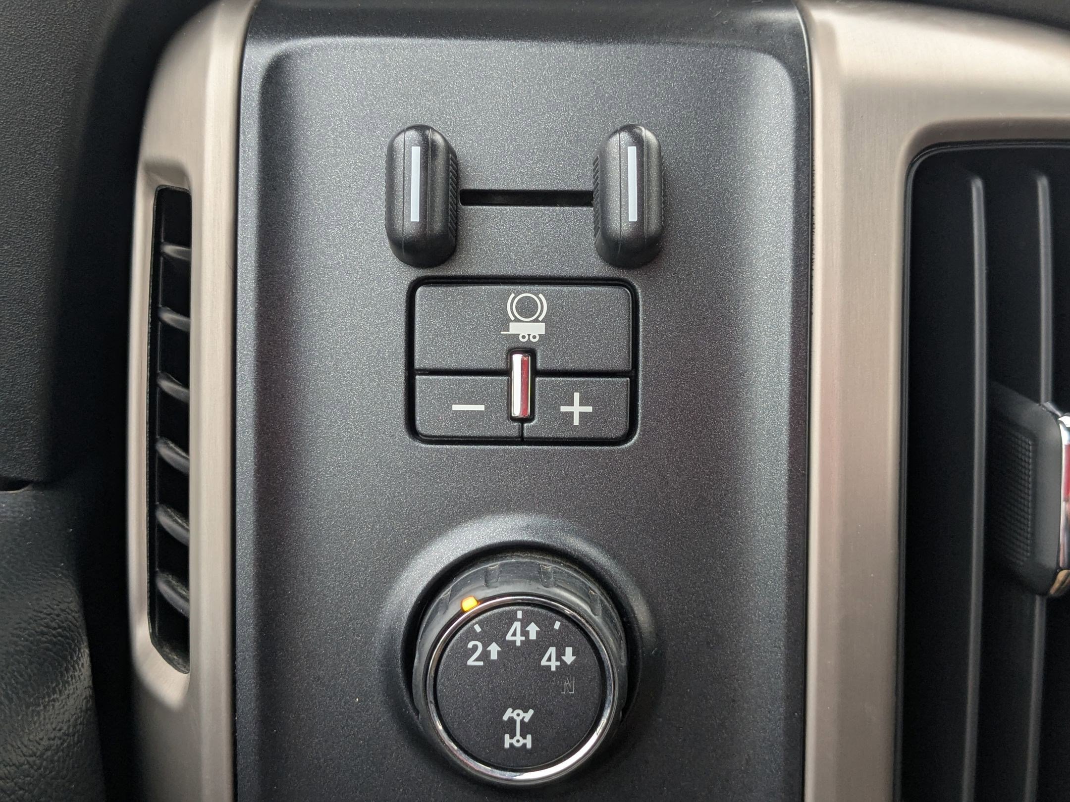 Used 2016 GMC Sierra 3500 Denali w/ Duramax Plus Package image 21