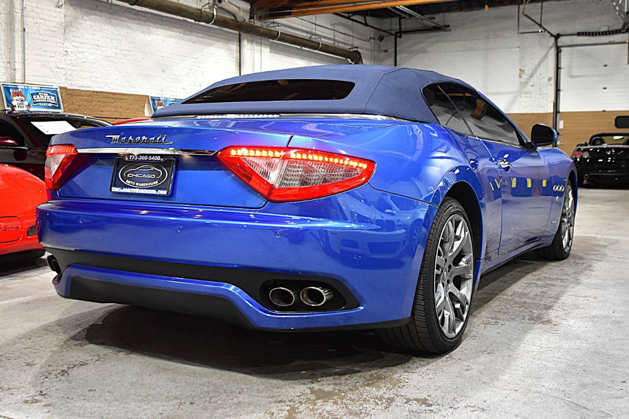 Used 2015 Maserati GranTurismo Convertible RWD image 7