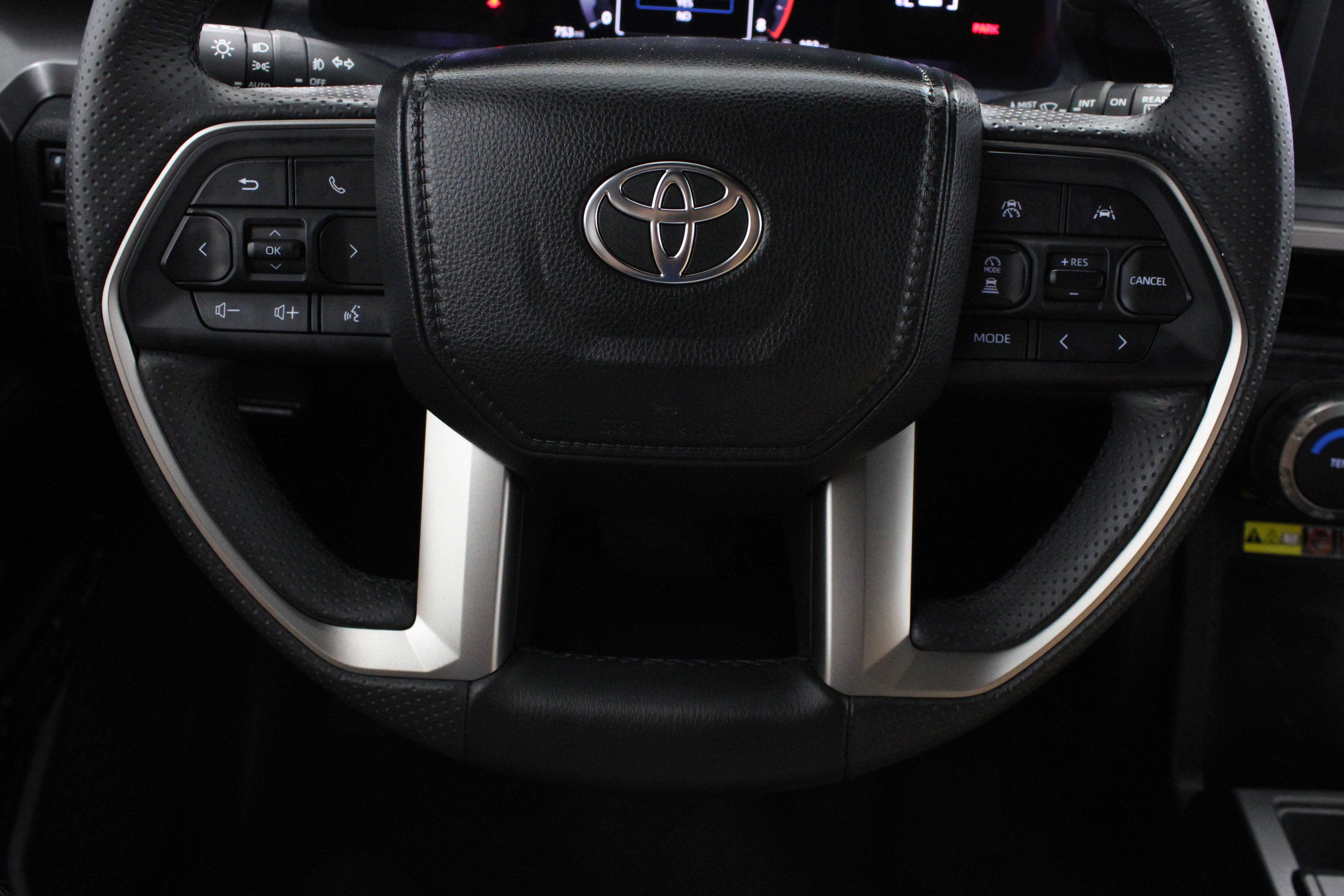 Used 2026 Toyota 4Runner SR5 AWD/4WD image 24