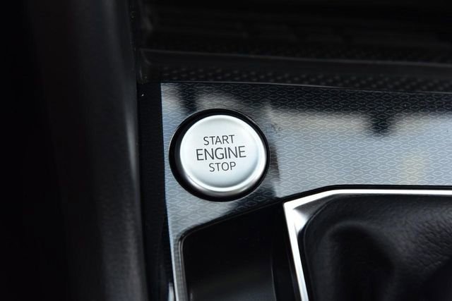 New 2026 Volkswagen Taos SE AWD/4WD image 16