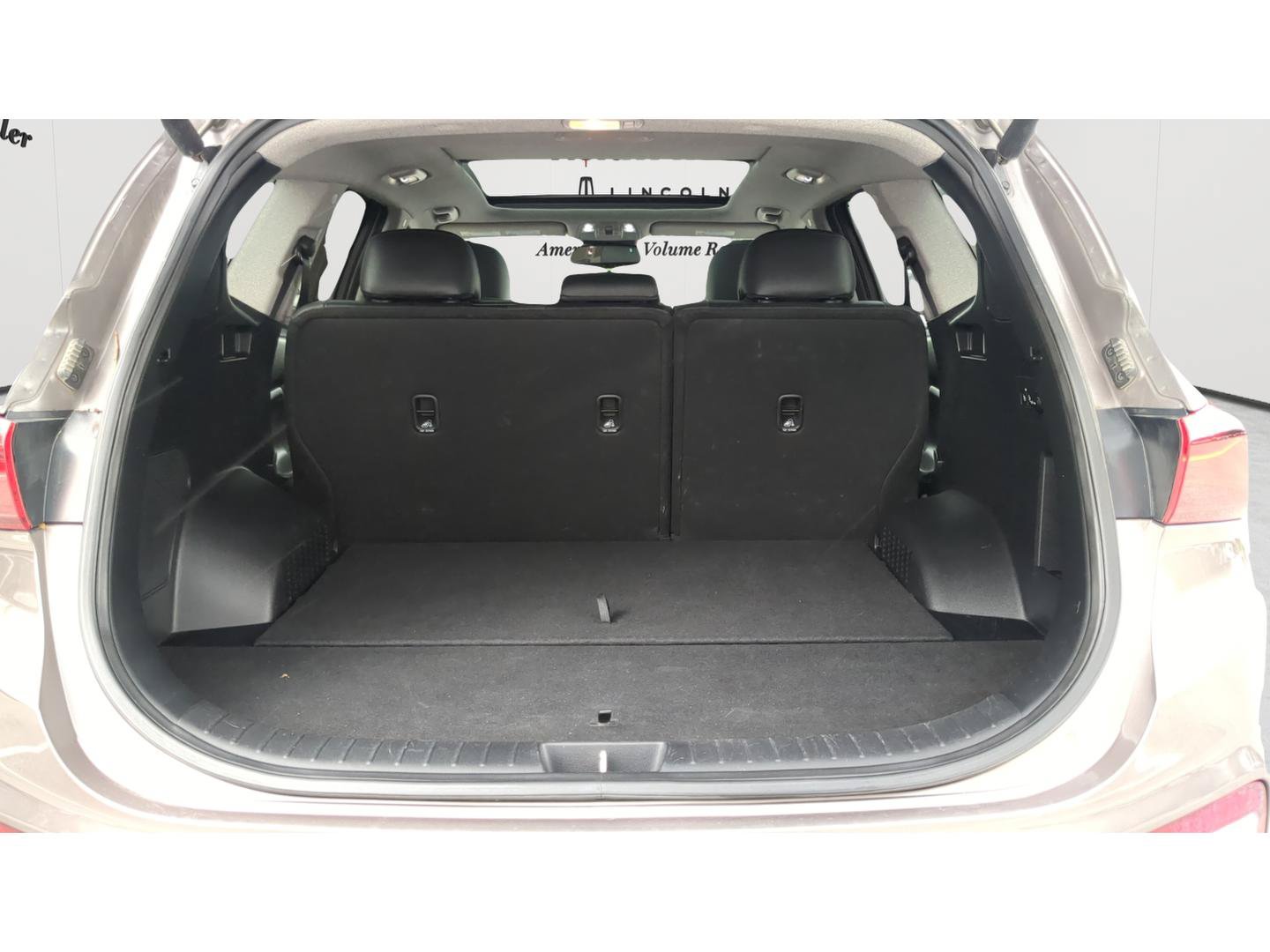 Used 2019 Hyundai Santa Fe FWD image 22