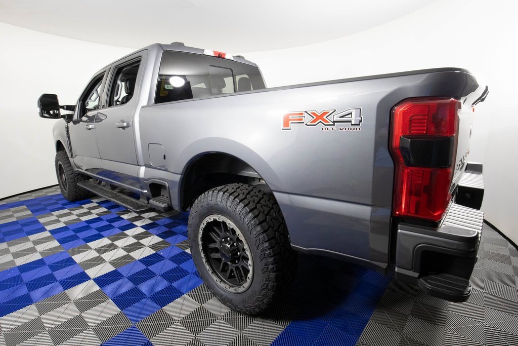Used 2023 Ford F250 Lariat w/ Sport Appearance Package image 5