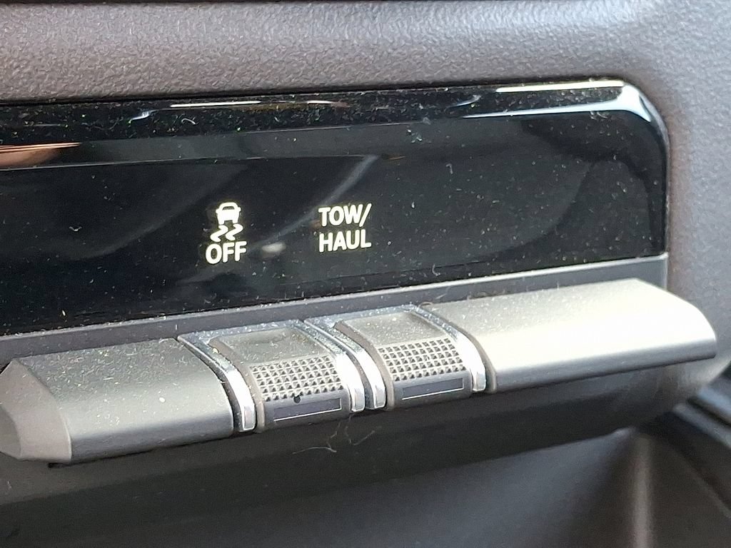 Used 2021 RAM 1500 Big Horn AWD/4WD image 17