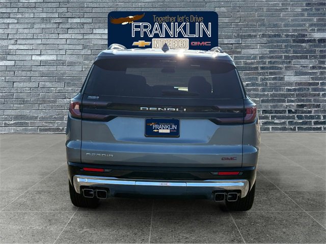 Used 2025 GMC Acadia Denali image 4
