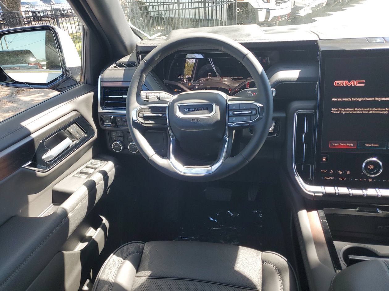 New 2026 GMC Yukon XL Denali w/ Sun & Power Step Package AWD/4WD image 13