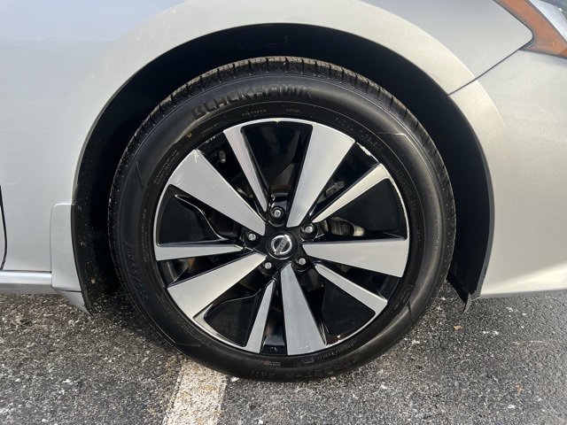 Used 2022 Nissan Altima 2.5 SV image 5