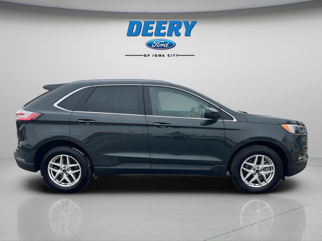Certified 2024 Ford Edge SEL w/ Convenience Package AWD/4WD image 8