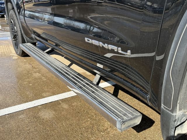 Used 2023 GMC Sierra 1500 Denali Ultimate image 9
