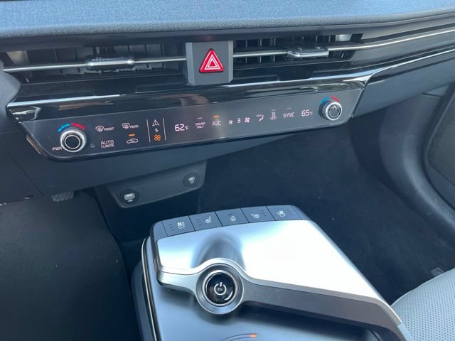 Used 2023 Kia EV6 Wind w/ Wind Technology Package AWD/4WD image 20