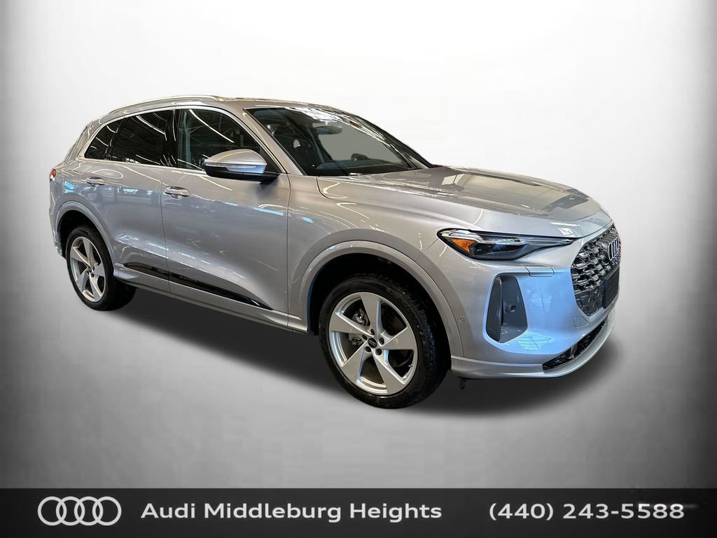 New 2025 Audi Q5 Premium Plus