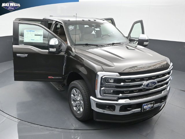 Used 2025 Ford F250 King Ranch w/ Chrome Package AWD/4WD image 25