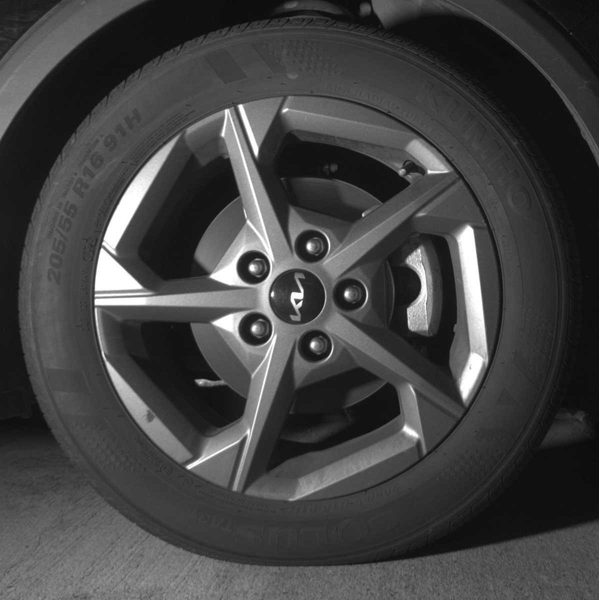 Used 2025 Kia K4 LXS FWD image 13