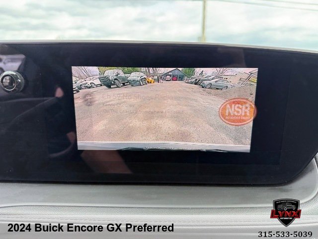 Used 2024 Buick Encore GX Preferred AWD/4WD image 14