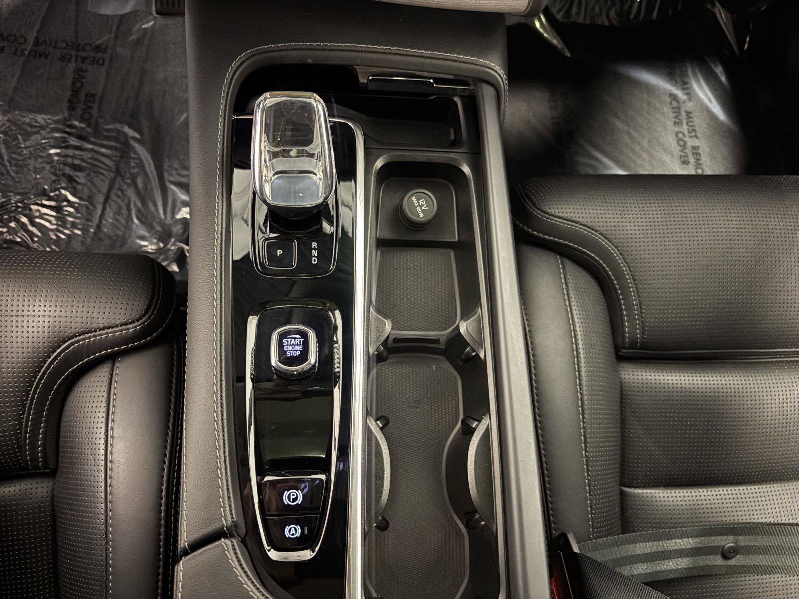 Used 2023 Volvo XC90 B6 Ultimate AWD/4WD image 29