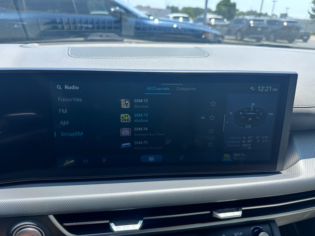 Used 2025 Hyundai Sonata SEL FWD image 13