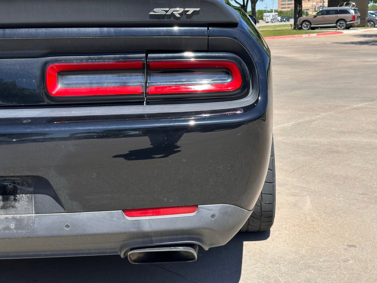 Used 2016 Dodge Challenger SRT Hellcat image 15