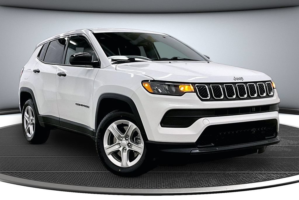 Used 2023 Jeep Compass Sport AWD/4WD image 1