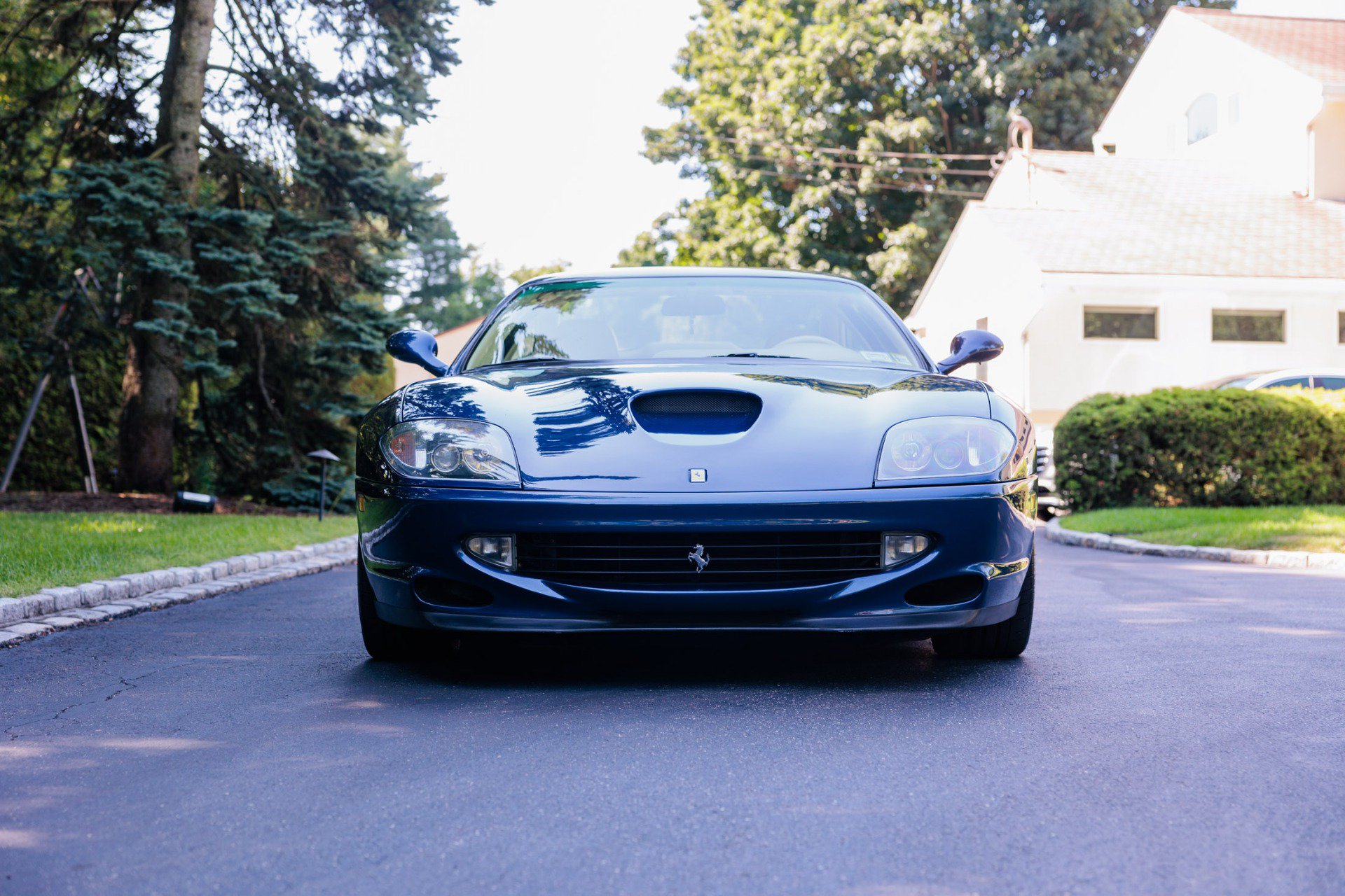 Used 1999 Ferrari 550 Maranello Coupe RWD image 3
