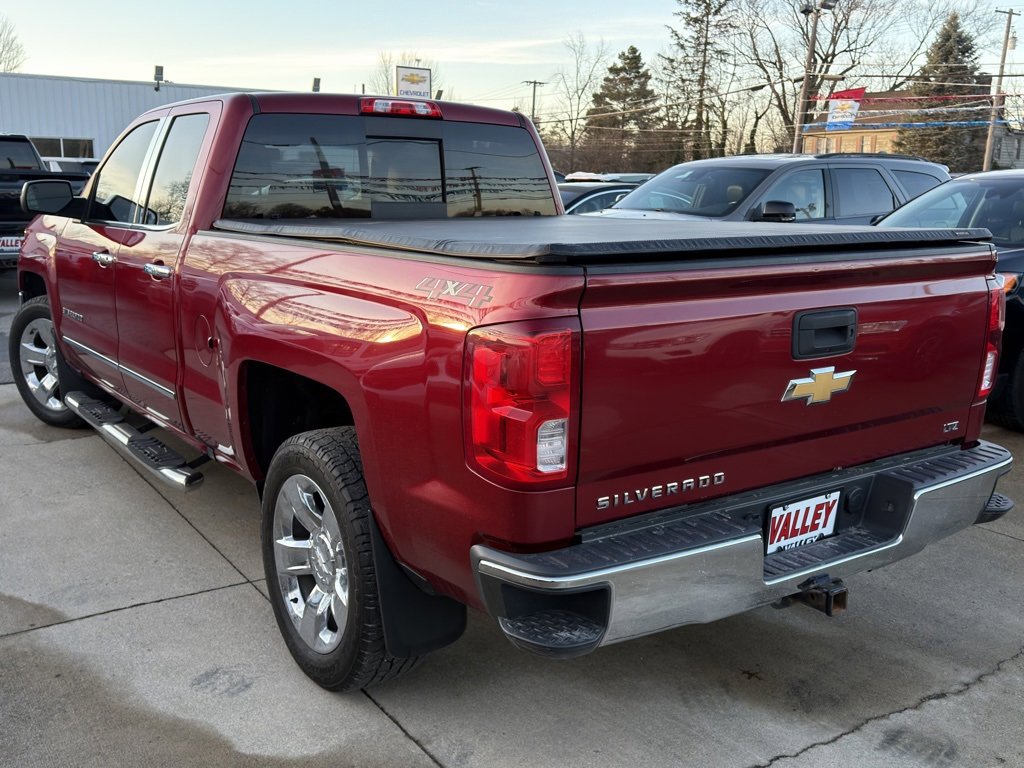 Used 2018 Chevrolet Silverado 1500 LTZ w/ Sport Package image 19