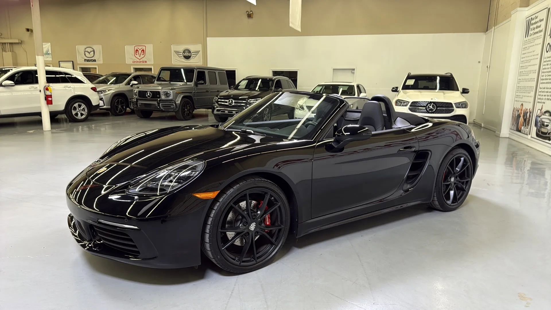 Used 2025 Porsche 718 Boxster image 5