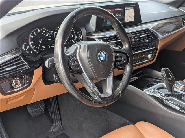 Used 2019 BMW 530i w/ Convenience Package RWD image 6
