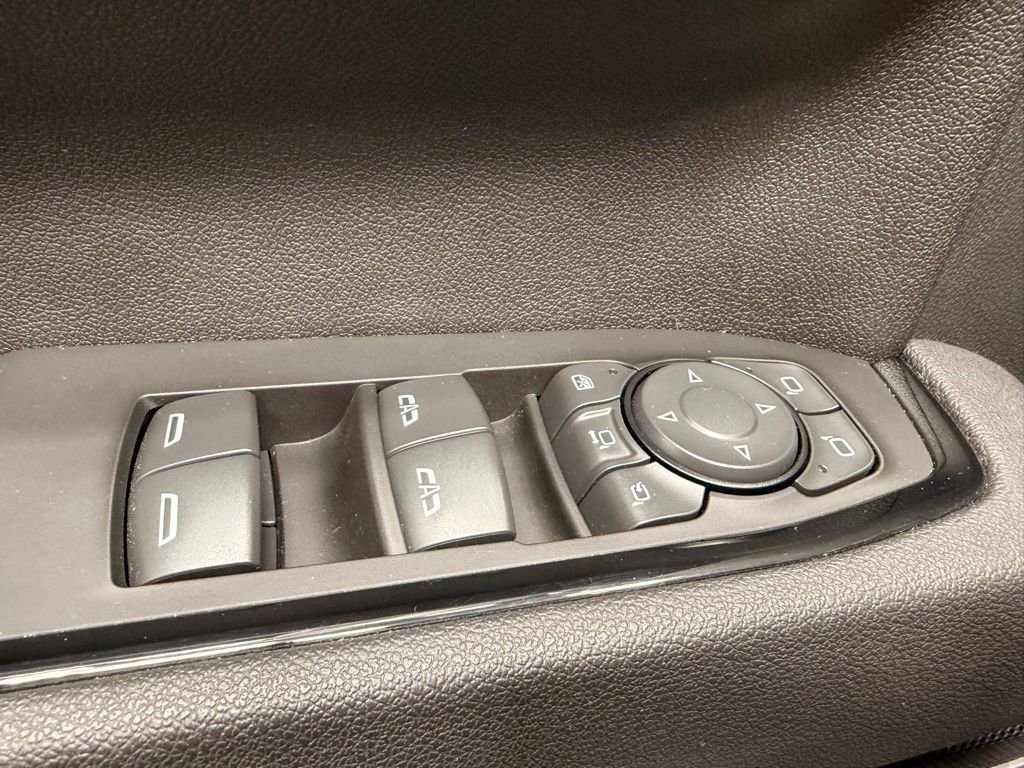 Used 2025 GMC Sierra 2500 AT4 w/ AT4 Premium Plus Package image 30