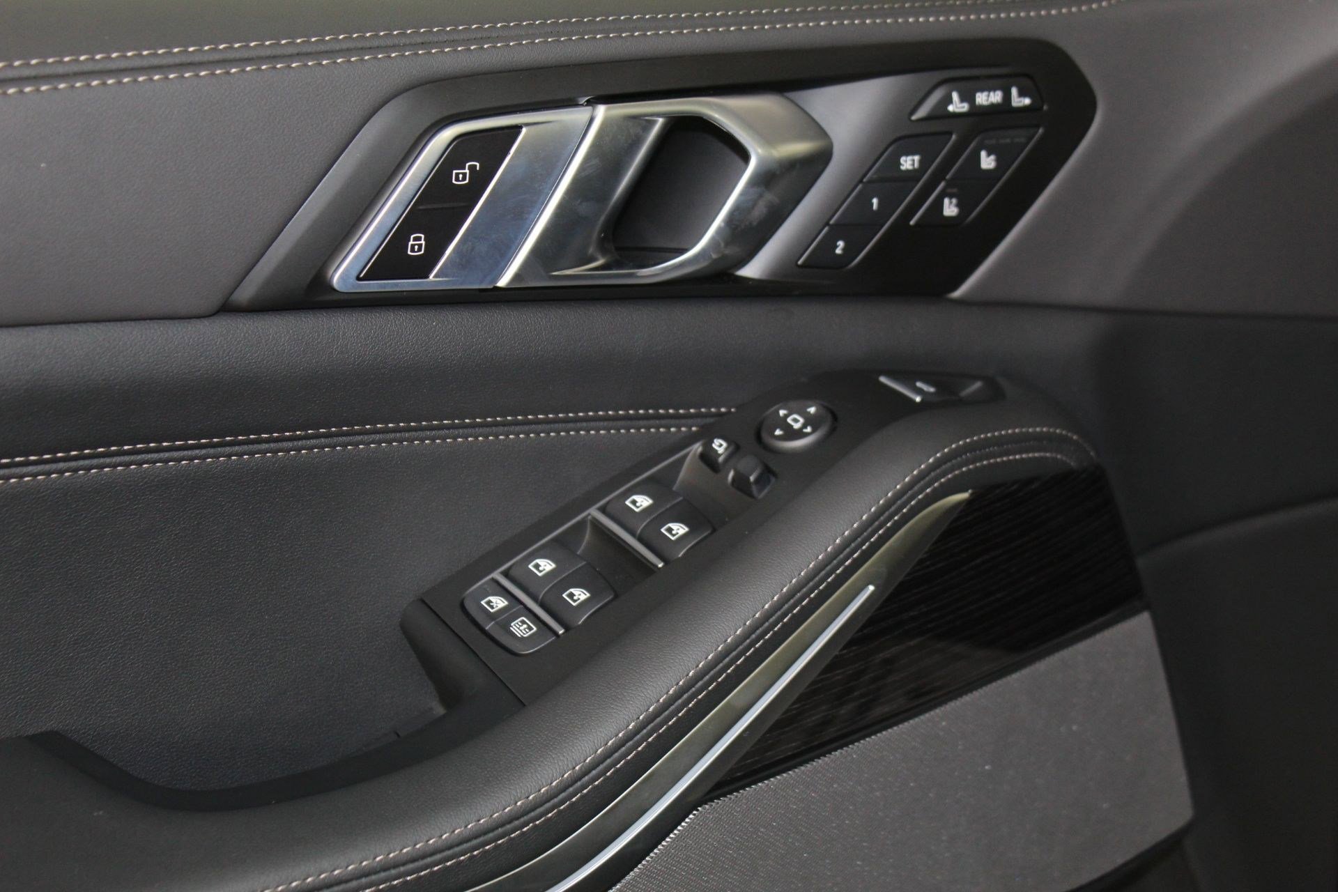 New 2026 BMW X7 M60i image 29