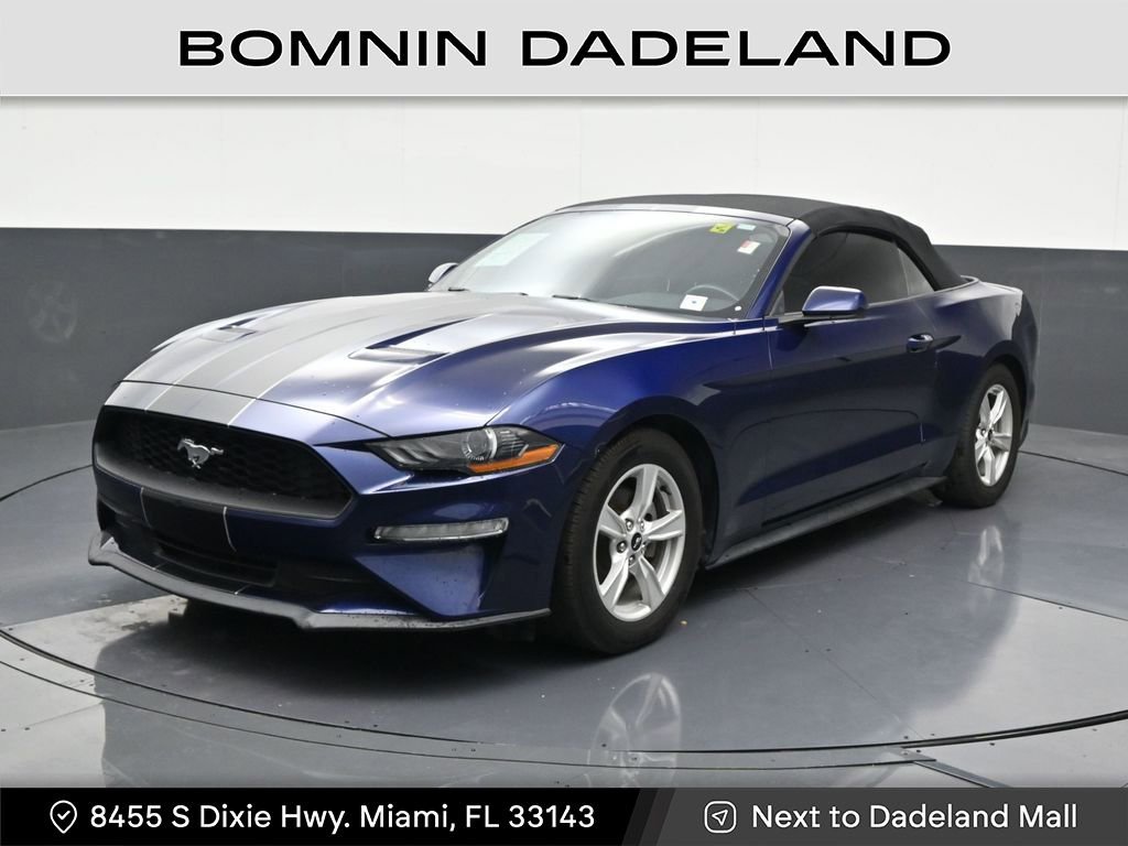 Used 2020 Ford Mustang Convertible image 1