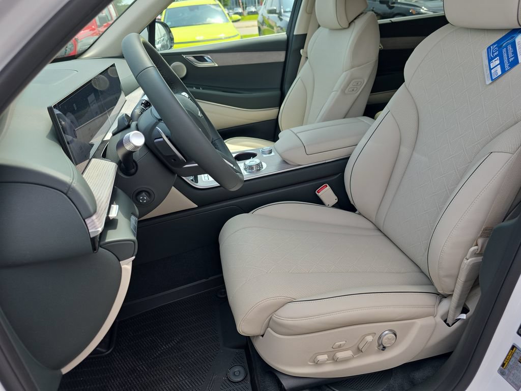 New 2026 Genesis GV80 2.5T Prestige AWD/4WD image 11