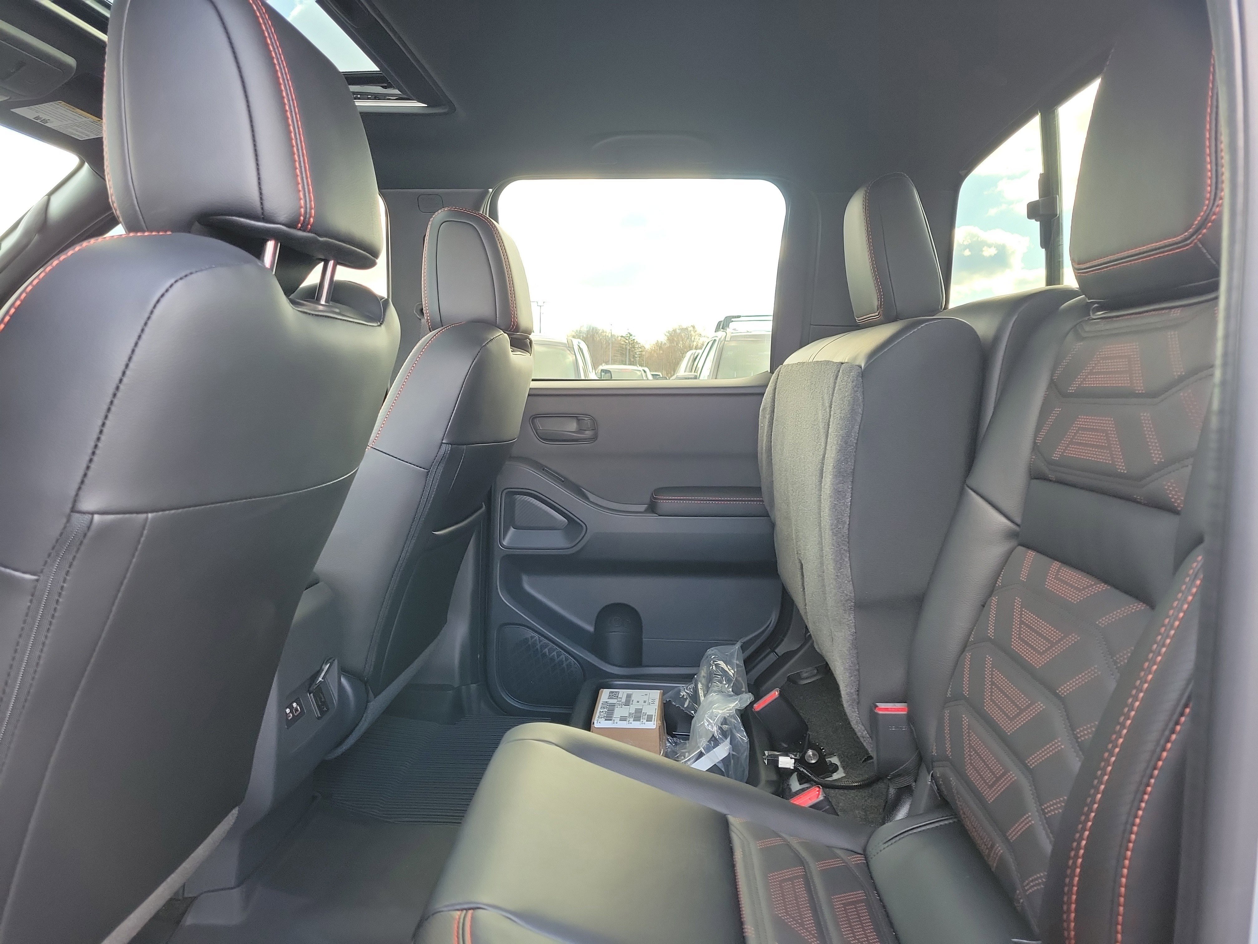 New 2026 Nissan Frontier PRO-4X w/ Pro Premium Package image 11
