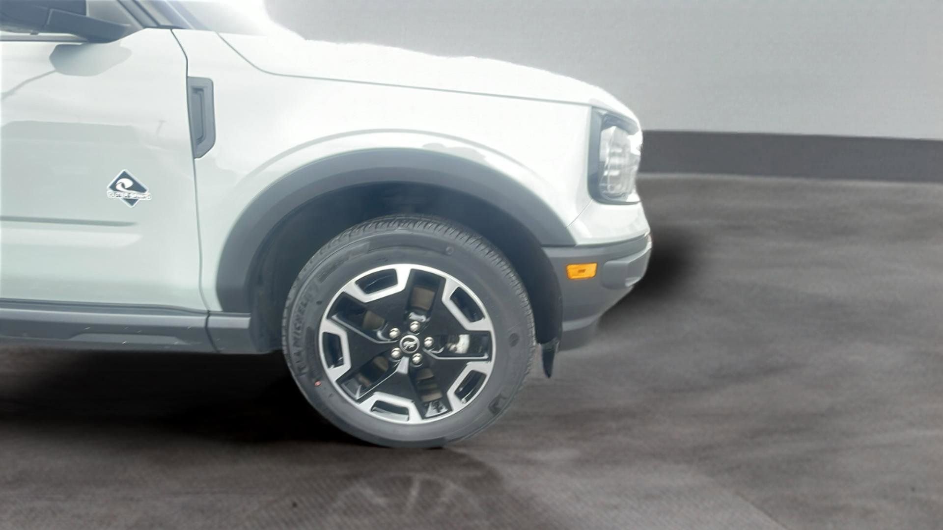 Used 2023 Ford Bronco Sport Outer Banks w/ Tech Package image 22