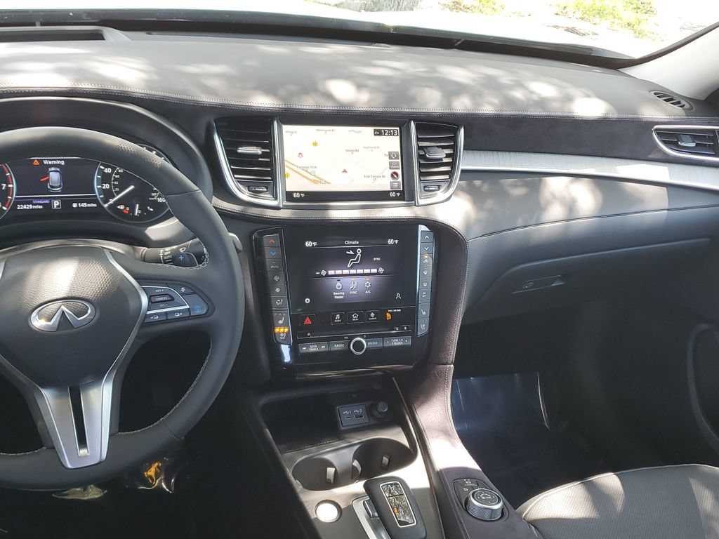 Used 2023 INFINITI QX50 Sensory AWD/4WD image 19