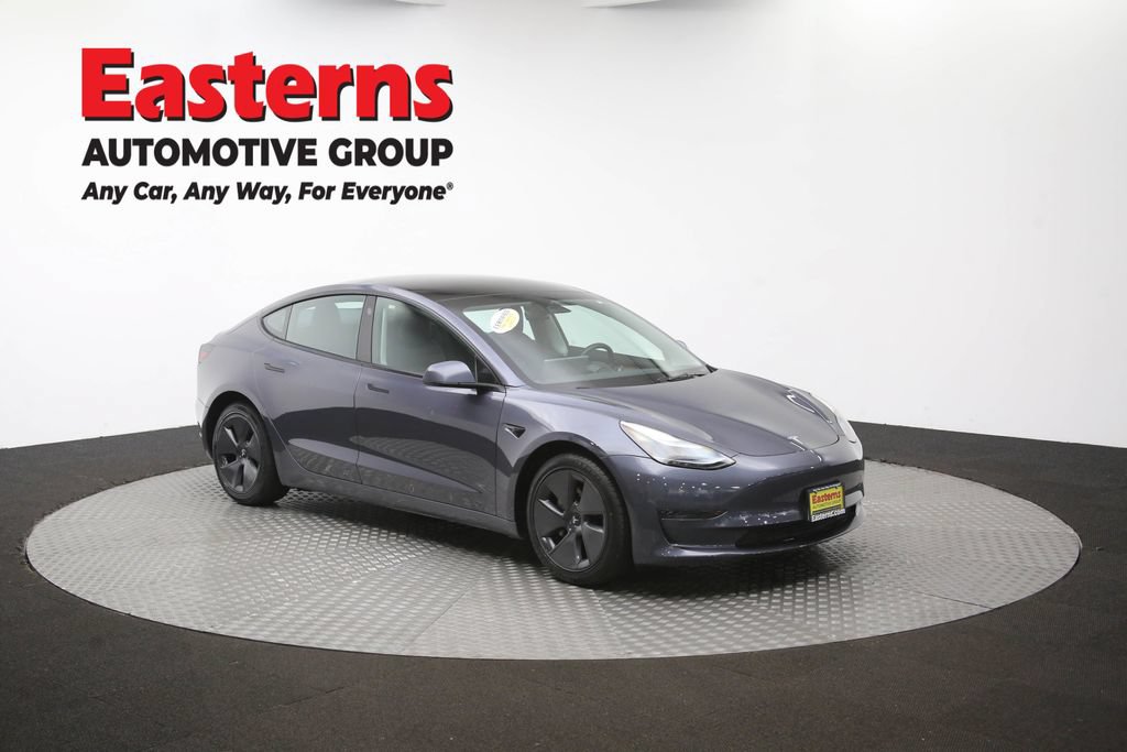 Used 2023 Tesla Model 3 Standard Range RWD image 43