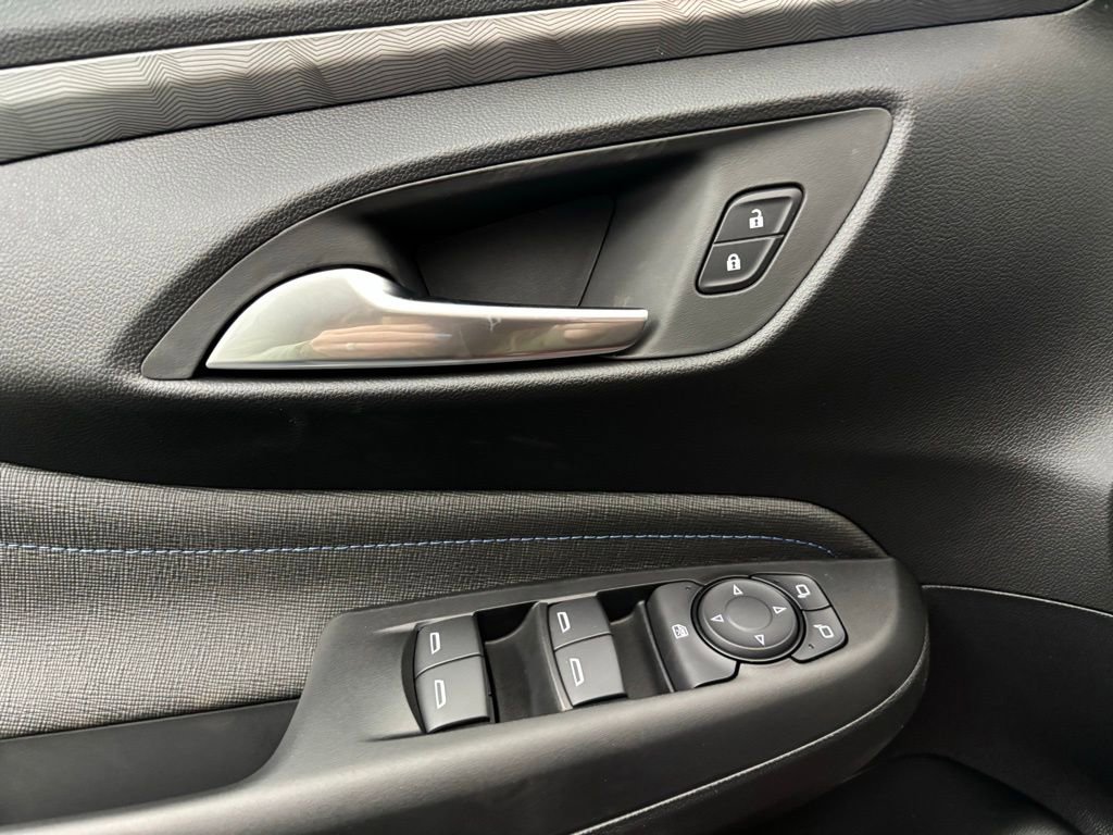 New 2026 Buick Envista Sport Touring w/ Convenience I Package image 16