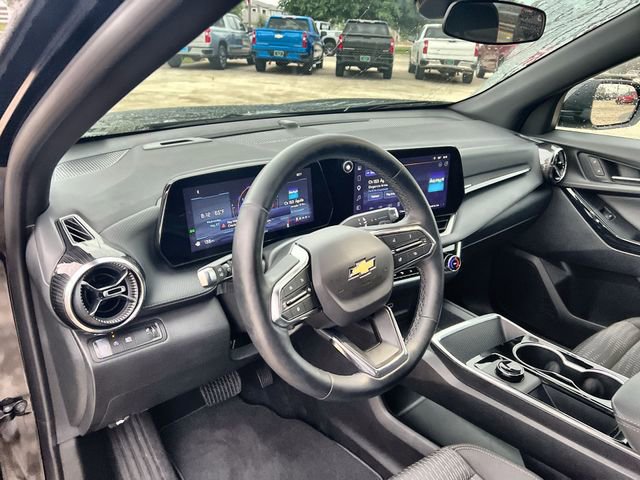 Certified 2026 Chevrolet Equinox LT FWD image 11