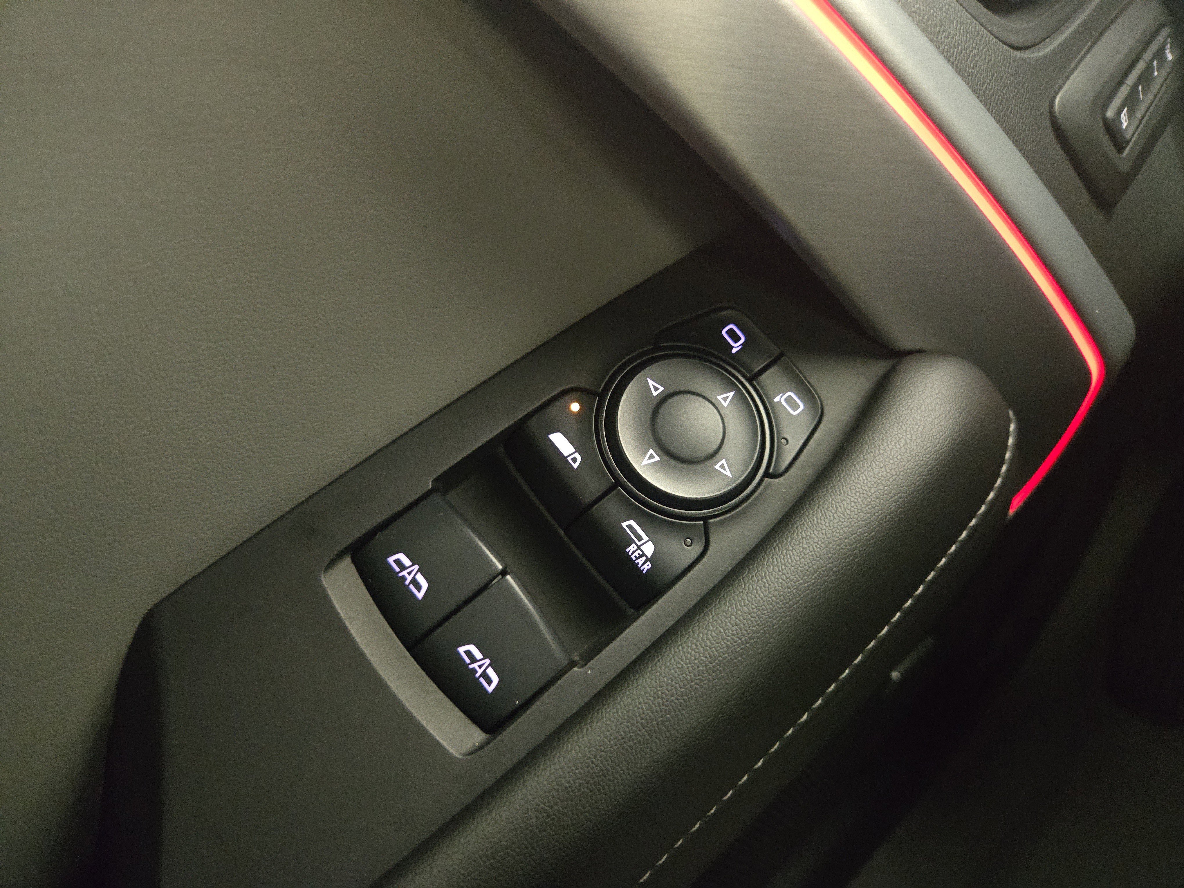 Used 2017 Chevrolet Camaro LT image 30