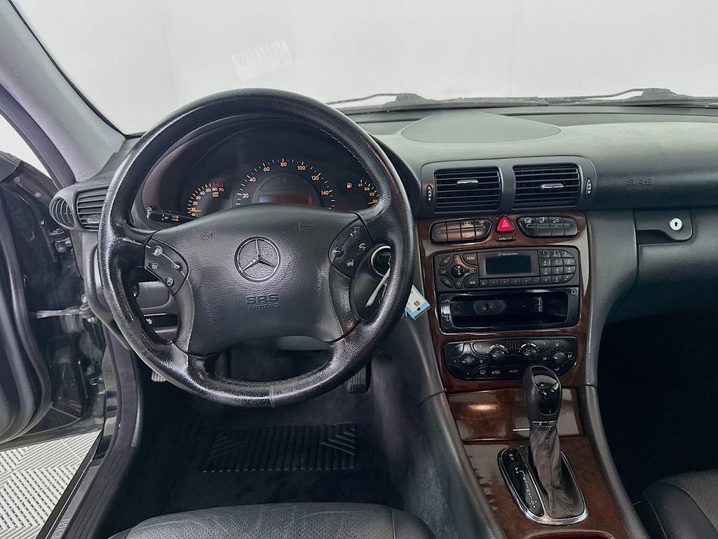 Used 2003 Mercedes-Benz C 240 Sedan image 19