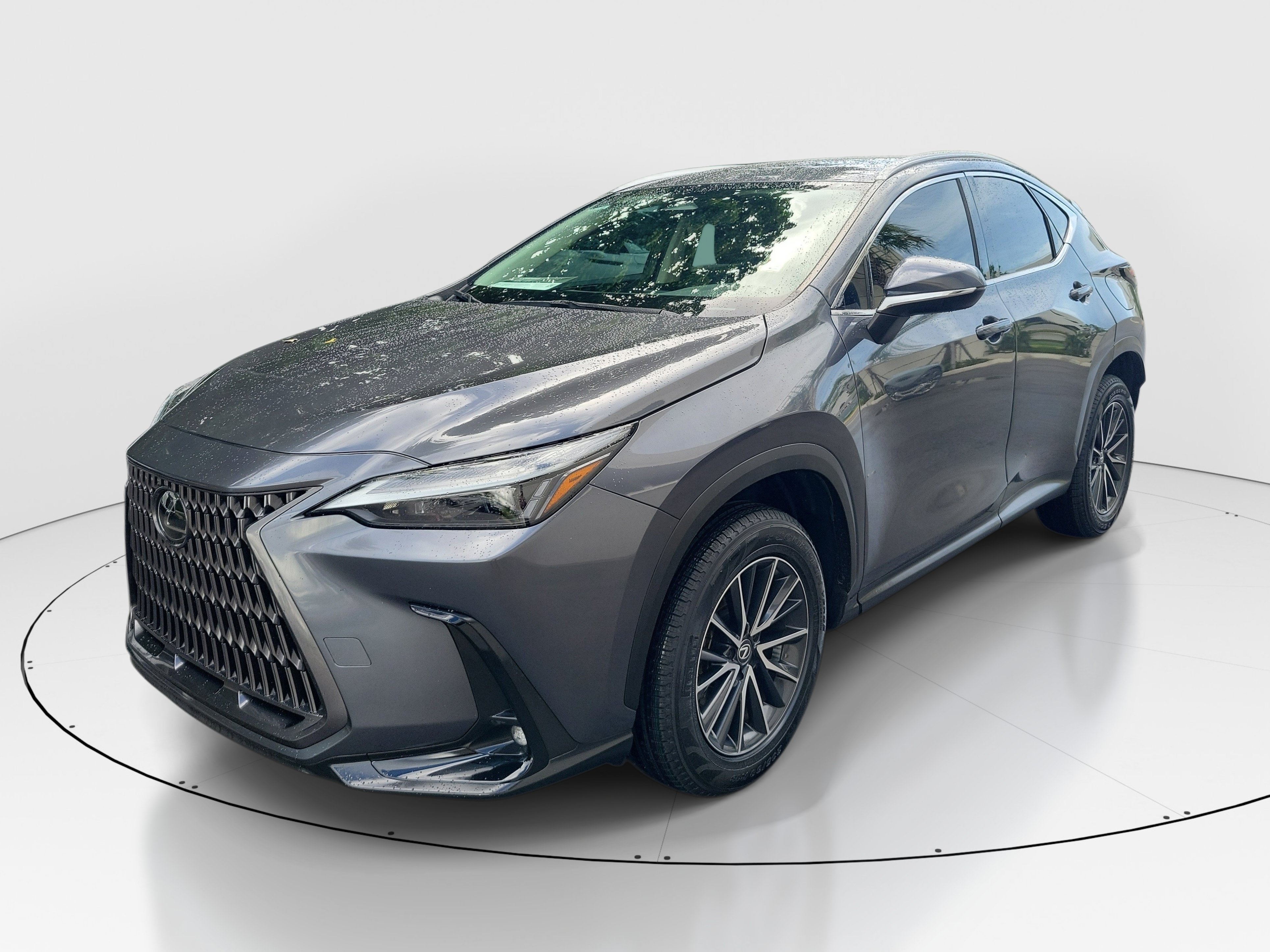 Certified 2024 Lexus NX 250 FWD w/ Towing Package (2000 Lbs) image 3