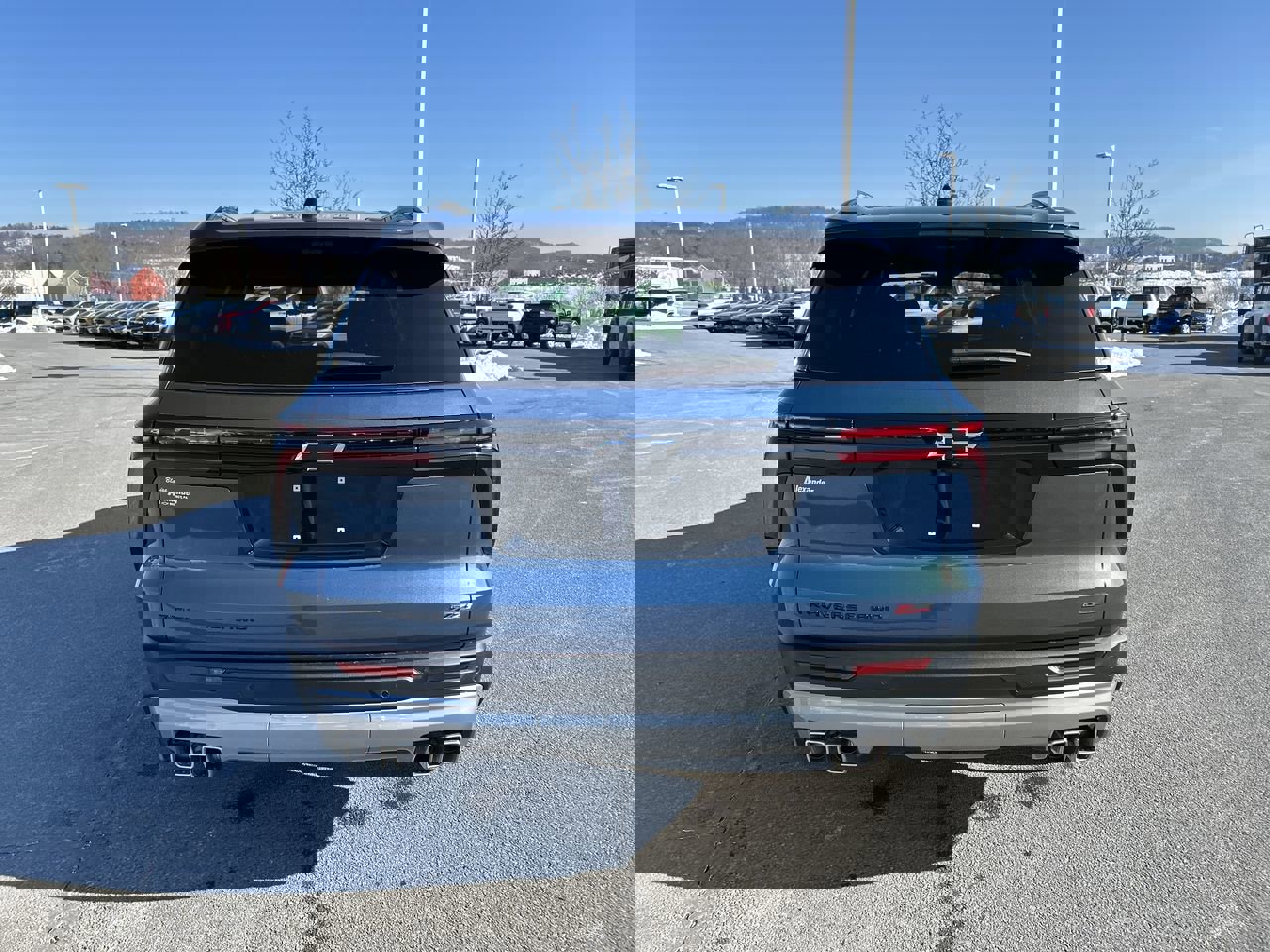 New 2026 Chevrolet Traverse Z71 w/ Driver Confidence Package image 6