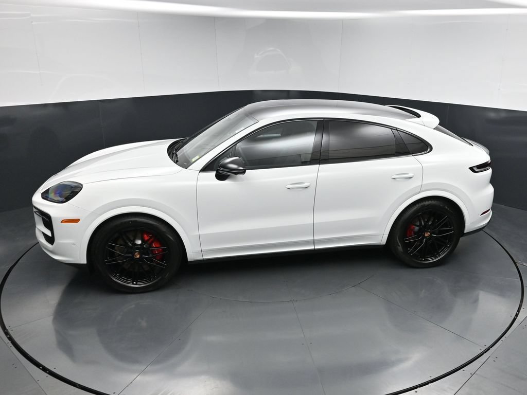 New 2026 Porsche Cayenne S AWD/4WD image 15