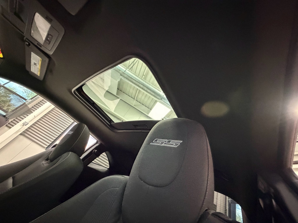 Used 2013 Chevrolet Camaro SS w/ RS Package RWD image 9