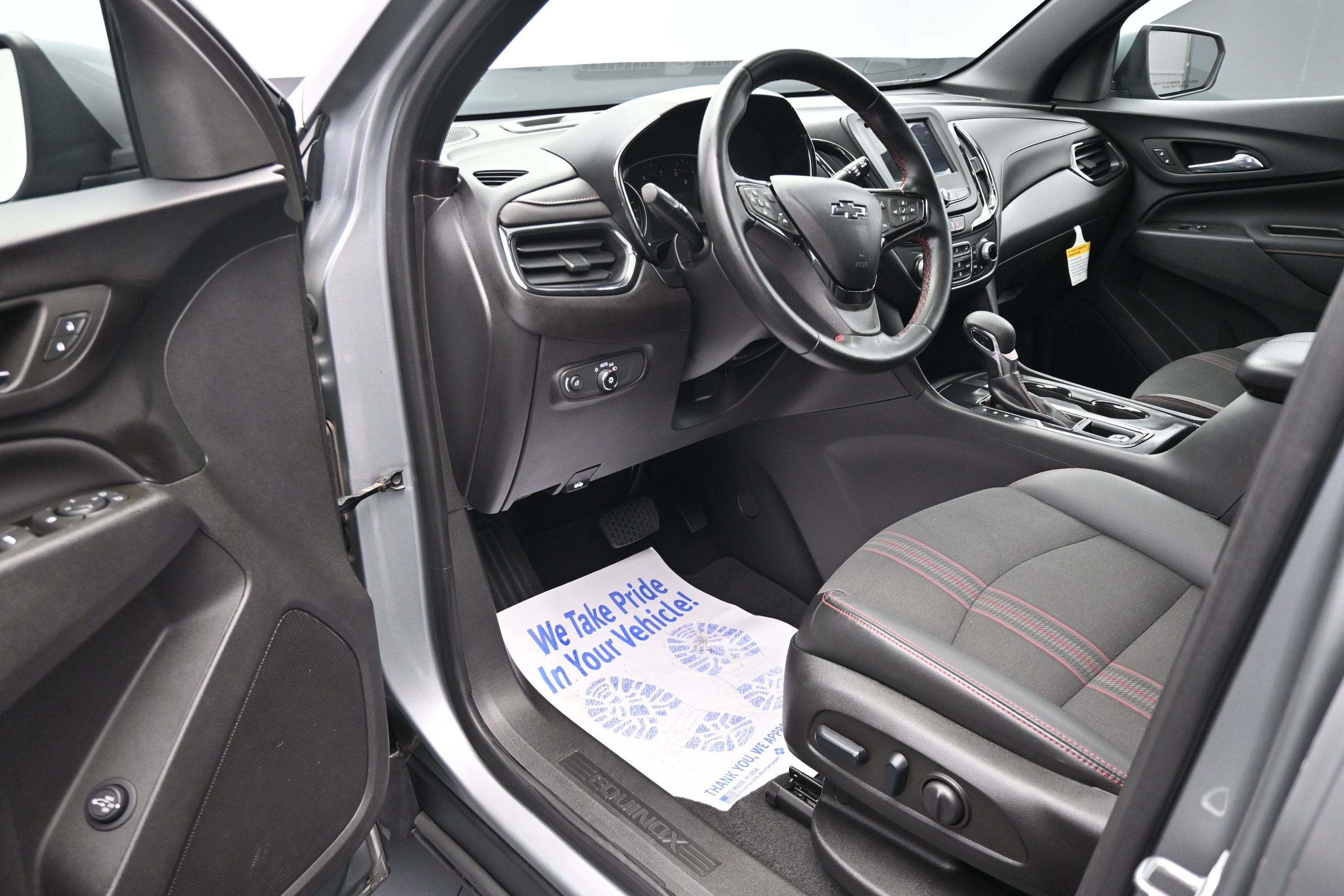 Certified 2023 Chevrolet Equinox RS FWD image 9