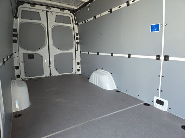 New 2026 Mercedes-Benz Sprinter 2500 image 28