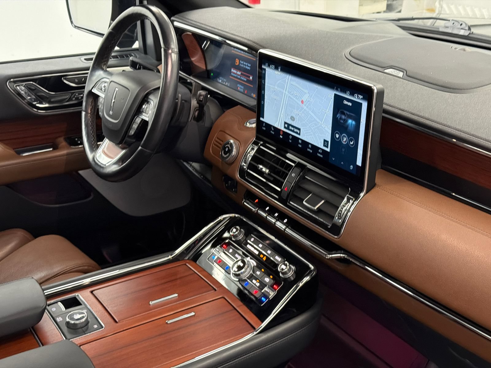 Certified 2023 Lincoln Navigator L Reserve AWD/4WD image 13