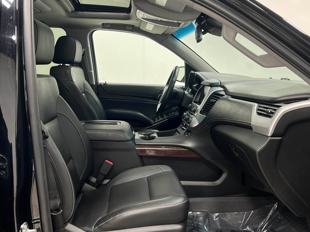 Used 2018 GMC Yukon SLT w/ Premium Edition AWD/4WD image 42